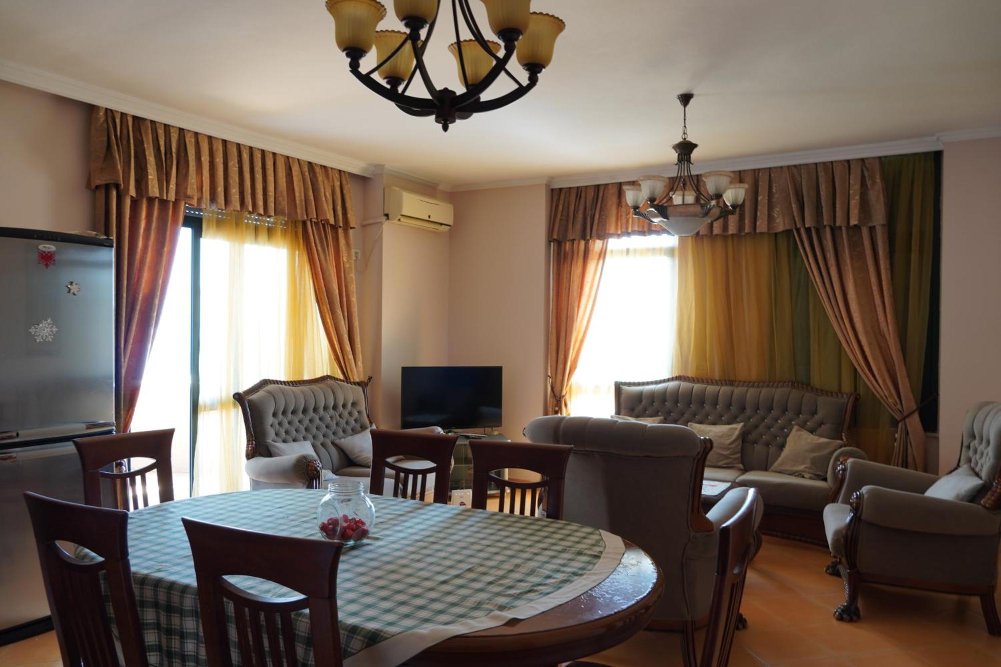 Panoramic Apartment Тирана Екстер'єр фото