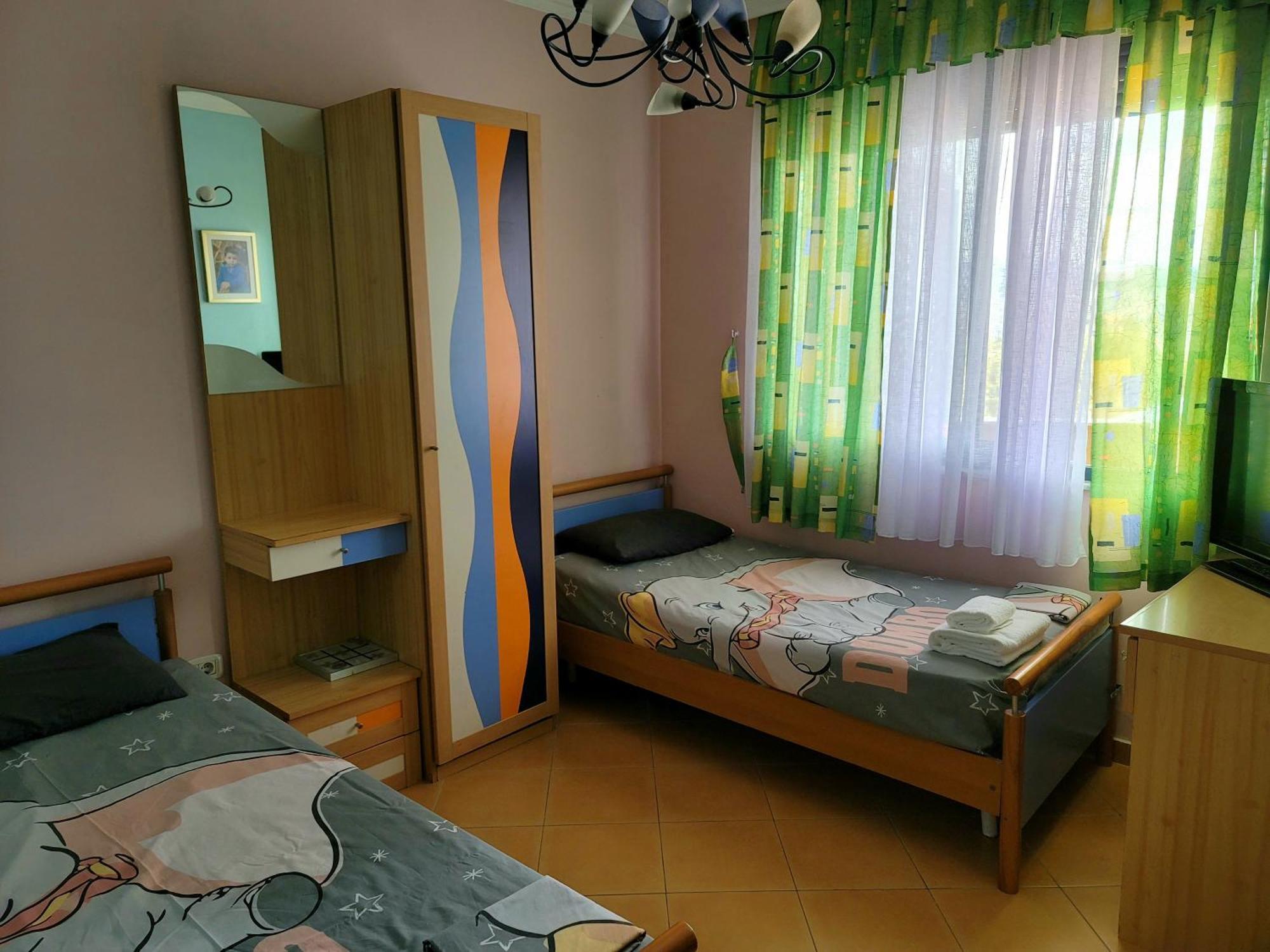 Panoramic Apartment Тирана Екстер'єр фото