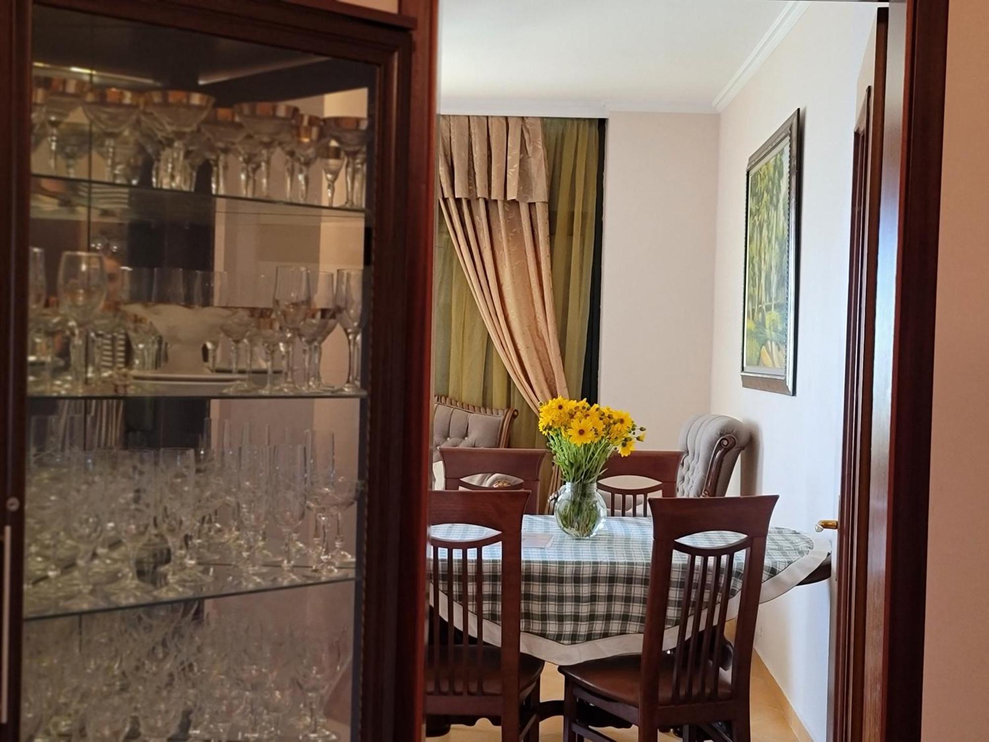 Panoramic Apartment Тирана Екстер'єр фото